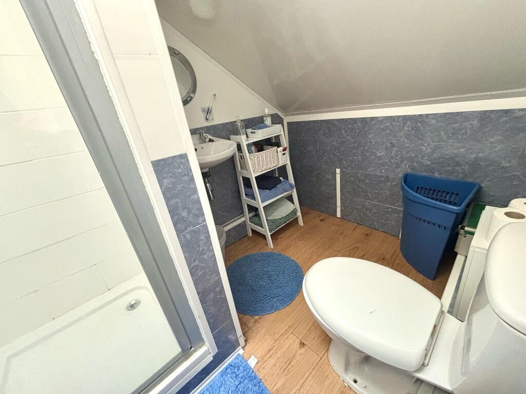 Additional image 19 of Oakleigh Road, Clayton