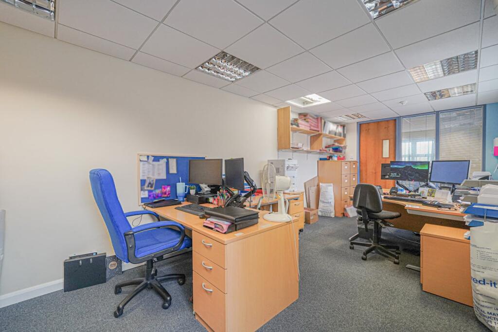 Additional image 18 of 336 Stratford Road, Shirley, Solihull, B90 3DN