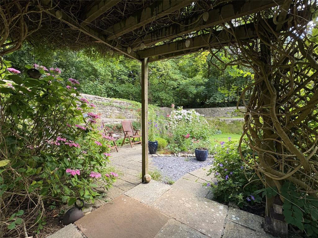 Additional image 25 of Modern Six-Bedroom Home In Darshill With Lots Of Character