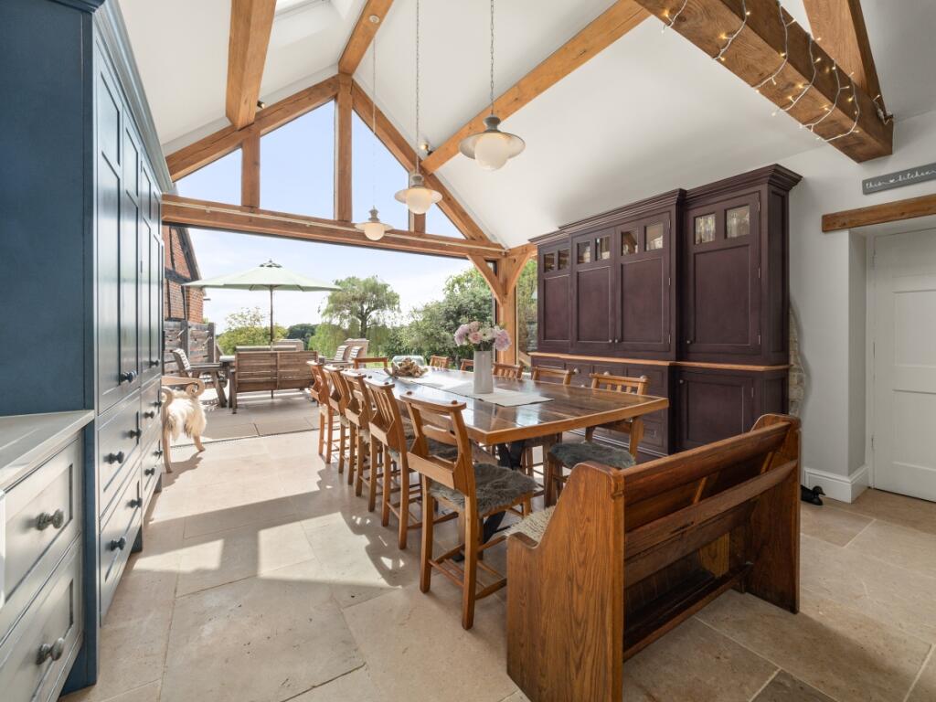 Additional image 4 of Church Bank, Alcester, B49