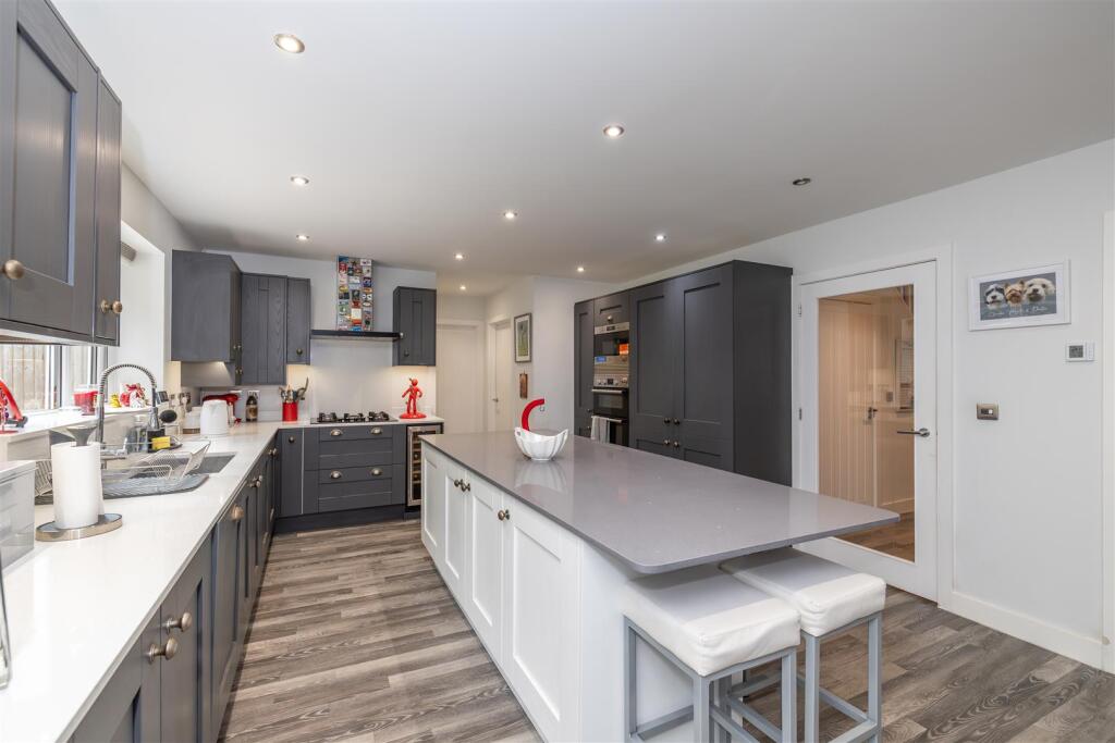 Additional image 9 of Otterbourne Court, Halesowen