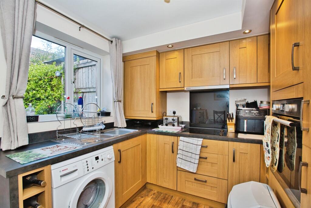Additional image 7 of Raleigh Road, Yeovil