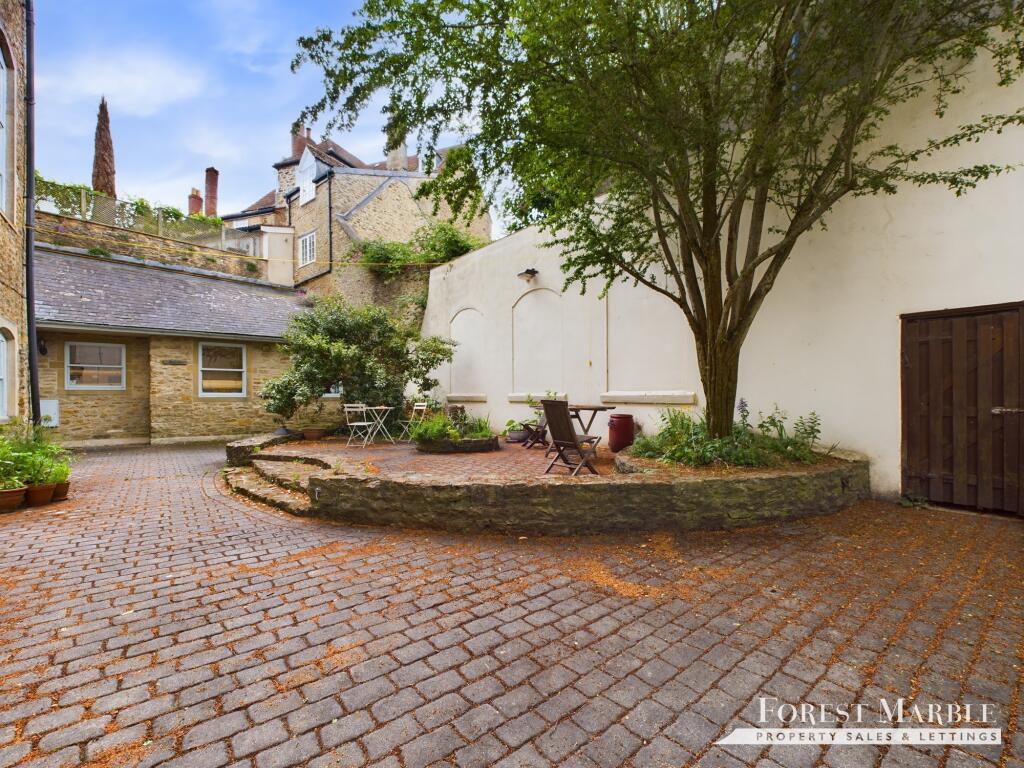 Additional image 9 of St Catherine Court, Frome
