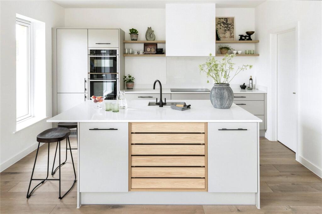 Additional image 8 of The Barn Garden, Great Elm