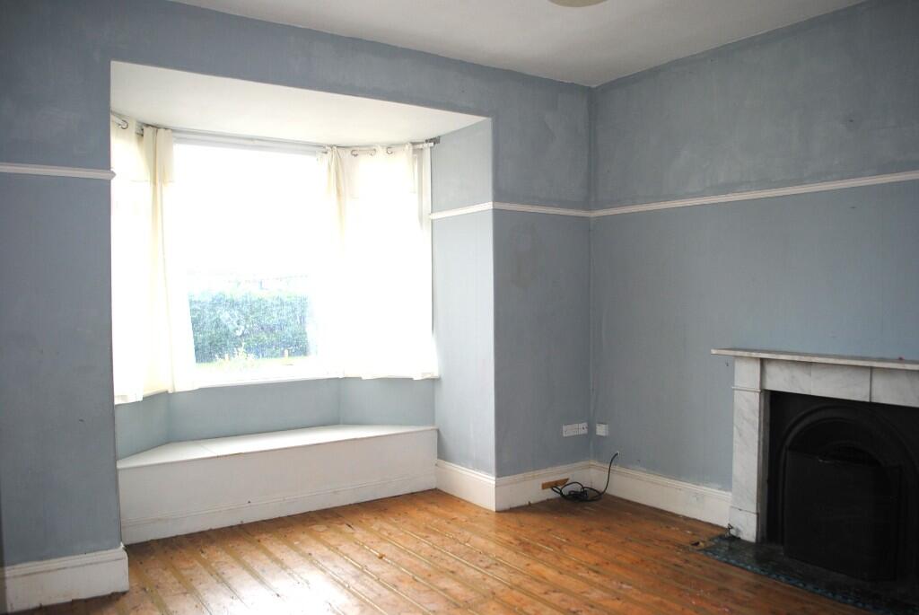 Additional image 6 of ***5 Bedroom Character Property With Land***