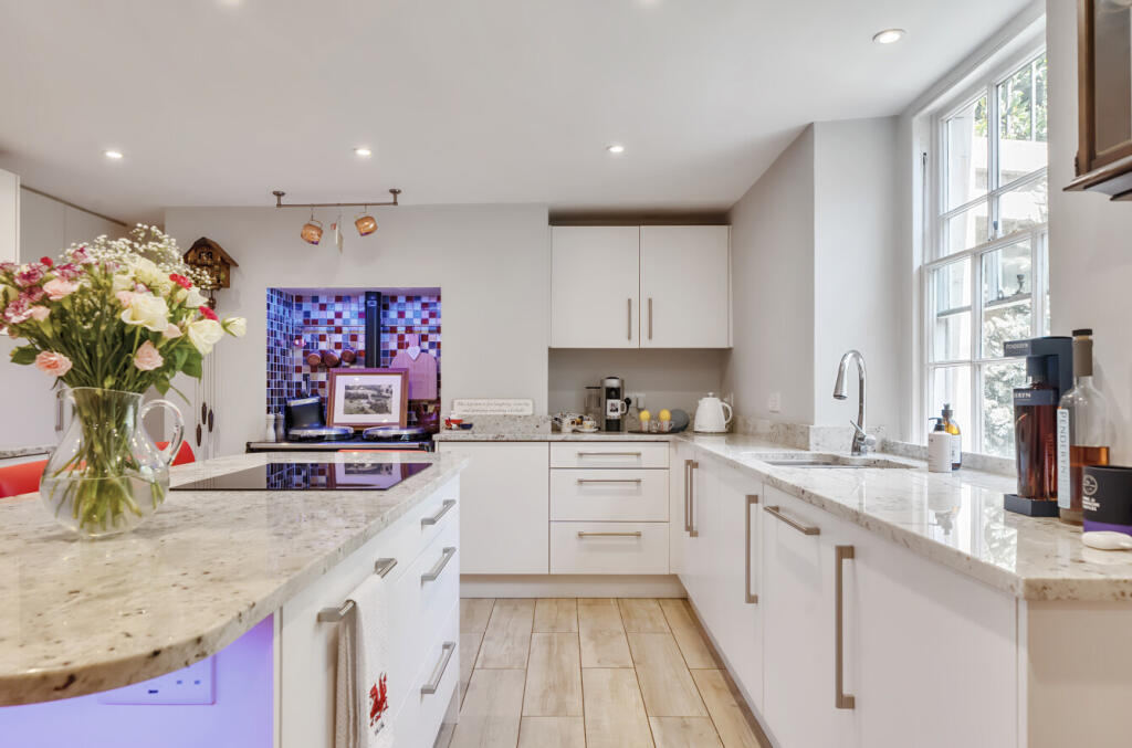 Additional image 8 of Beaufort West, Bath, Somerset, BA1