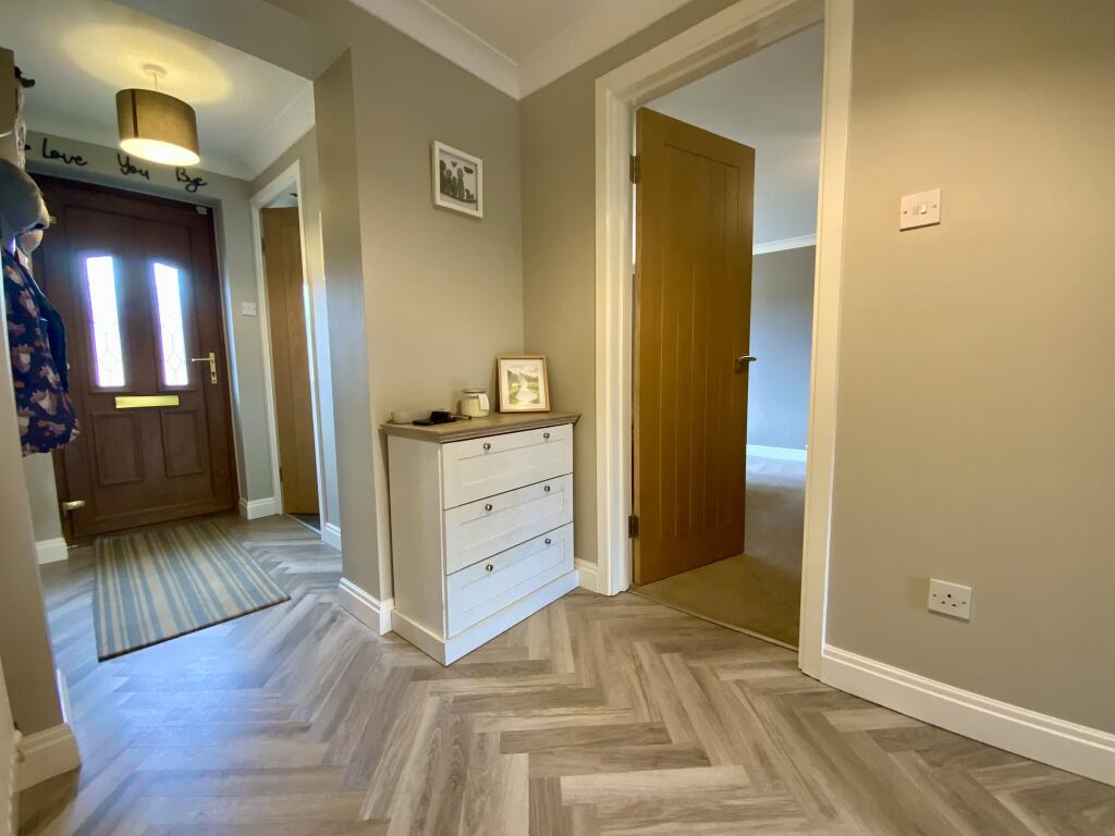 Additional image 23 of Hartlebury Close, Redditch, B98