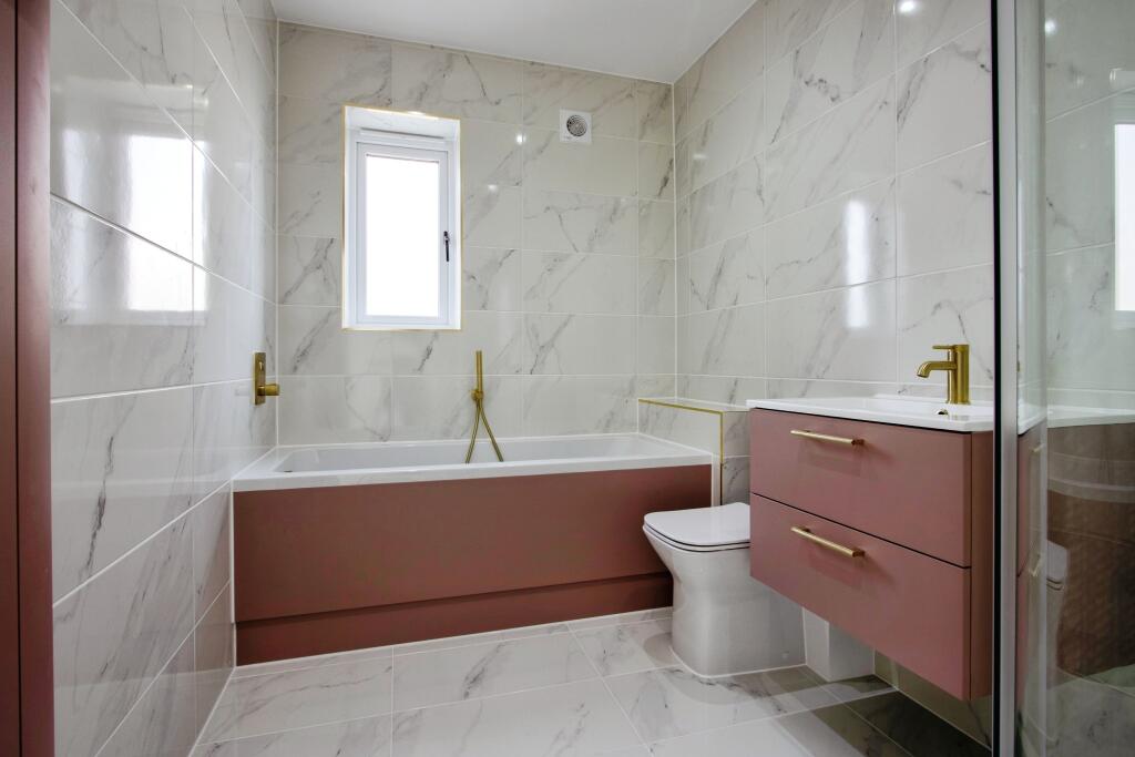 Additional image 17 of Hillside View, Drighlington, Bradford, BD11