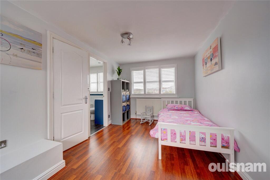 Additional image 19 of Julian Close, Catshill, Bromsgrove, Worcestershire, B61