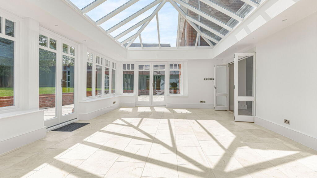 Additional image 7 of Roman Grange, Little Aston Park