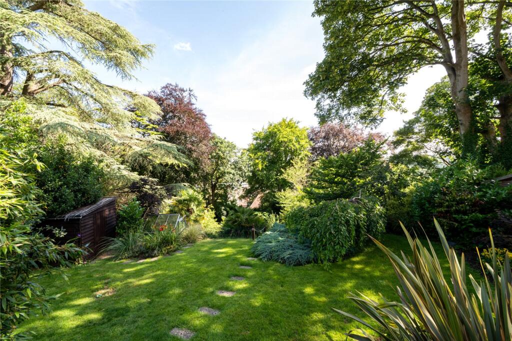 Additional image 4 of Priory Park, Bradford On Avon