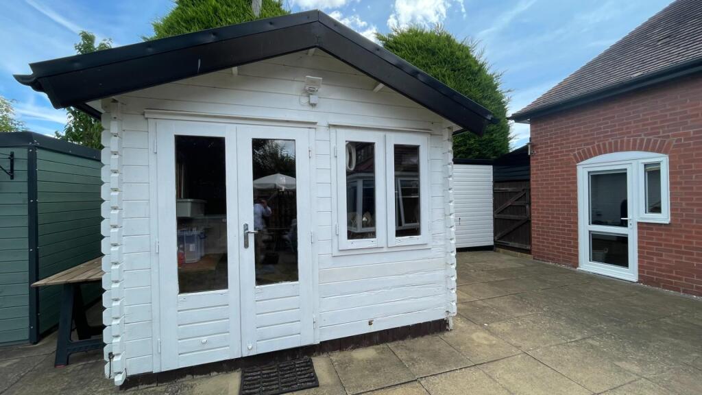 Additional image 13 of High Street, Broom