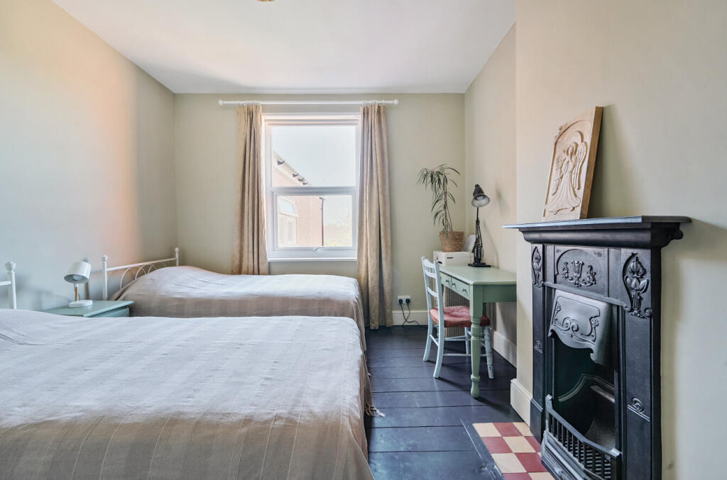 Additional image 4 of Norbins Road, Glastonbury, BA6