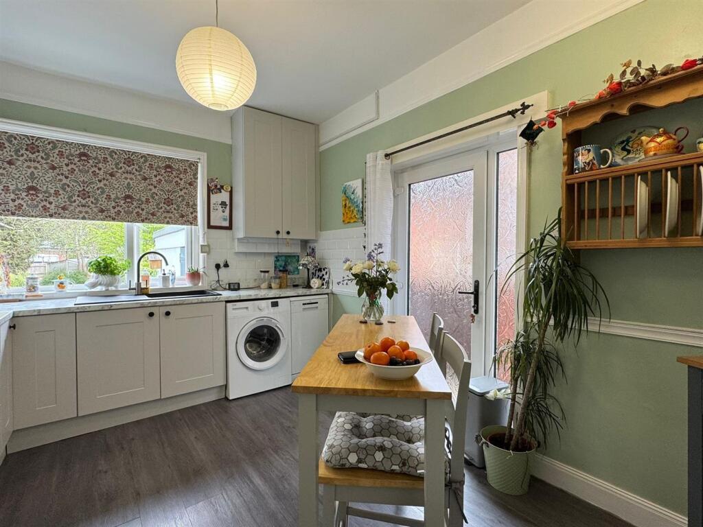 Additional image 5 of Eachelhurst Road, Walmley, Sutton Coldfield