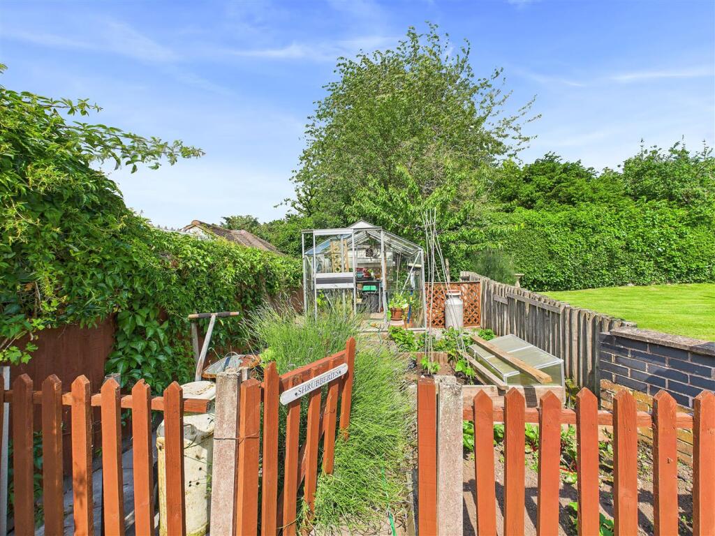Additional image 53 of The Shrubbery, Elford
