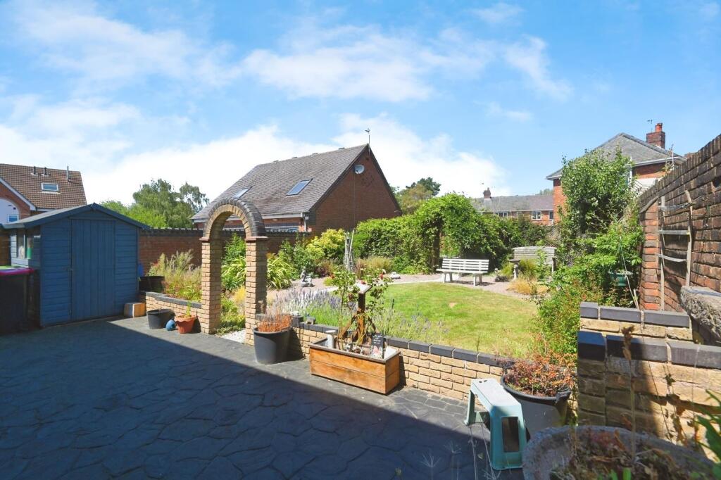 Additional image 16 of Browns Lane, Dordon, Tamworth