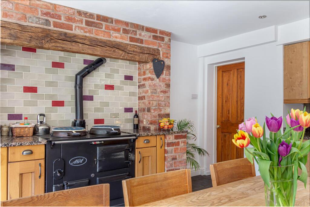 Additional image 7 of Droitwich Road, Hanbury, Bromsgrove