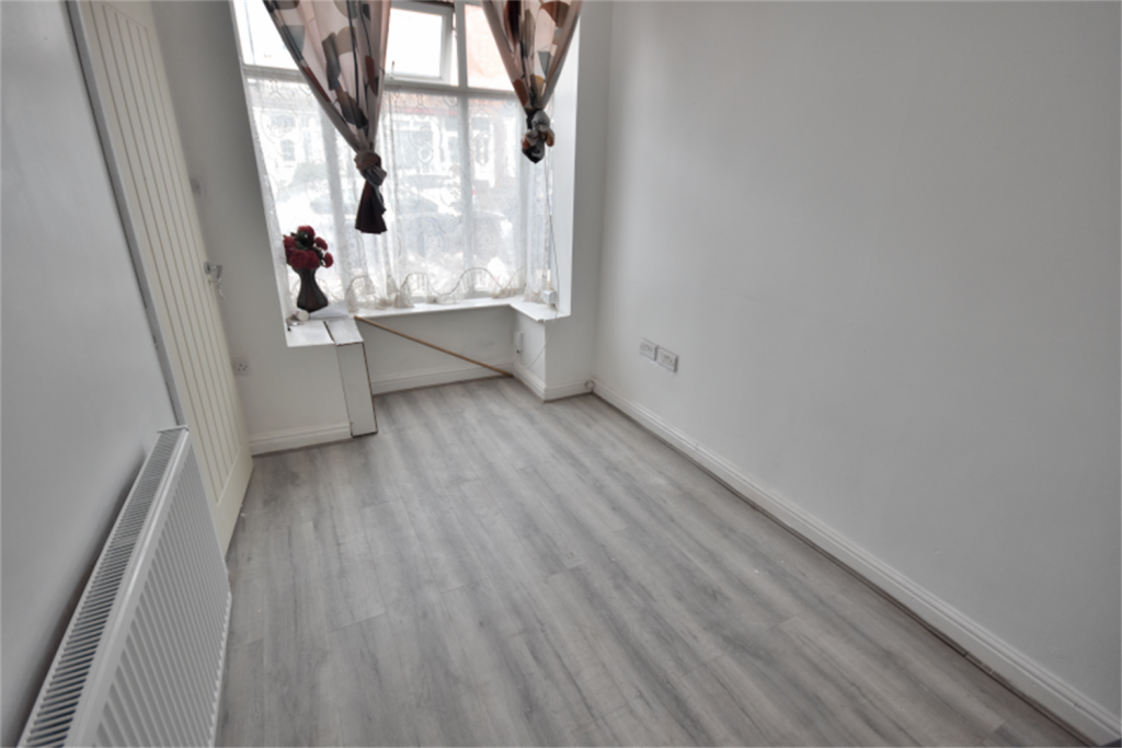 Additional image 14 of Fifth Avenue, Boardsley Green