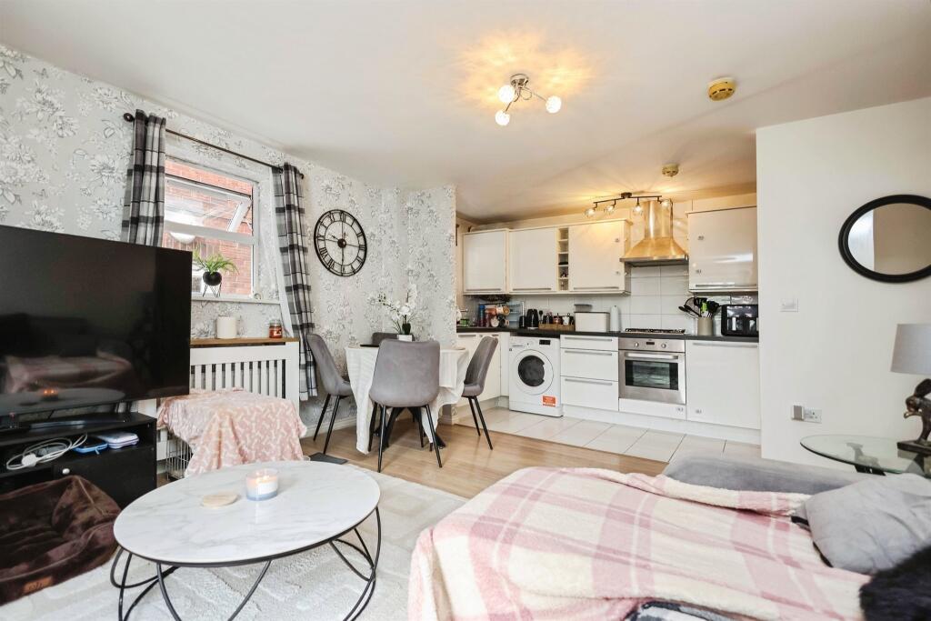 Additional image 10 of Brett Young Close, Halesowen