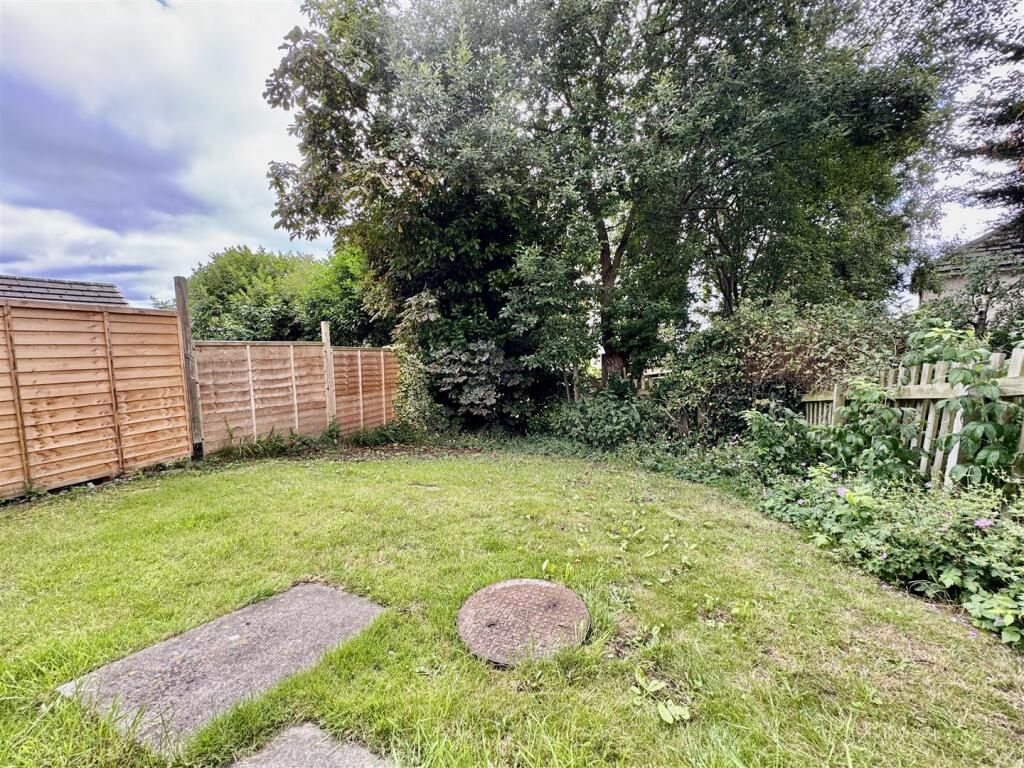 Additional image 12 of The Oval, Bingley, BD16 4RJ