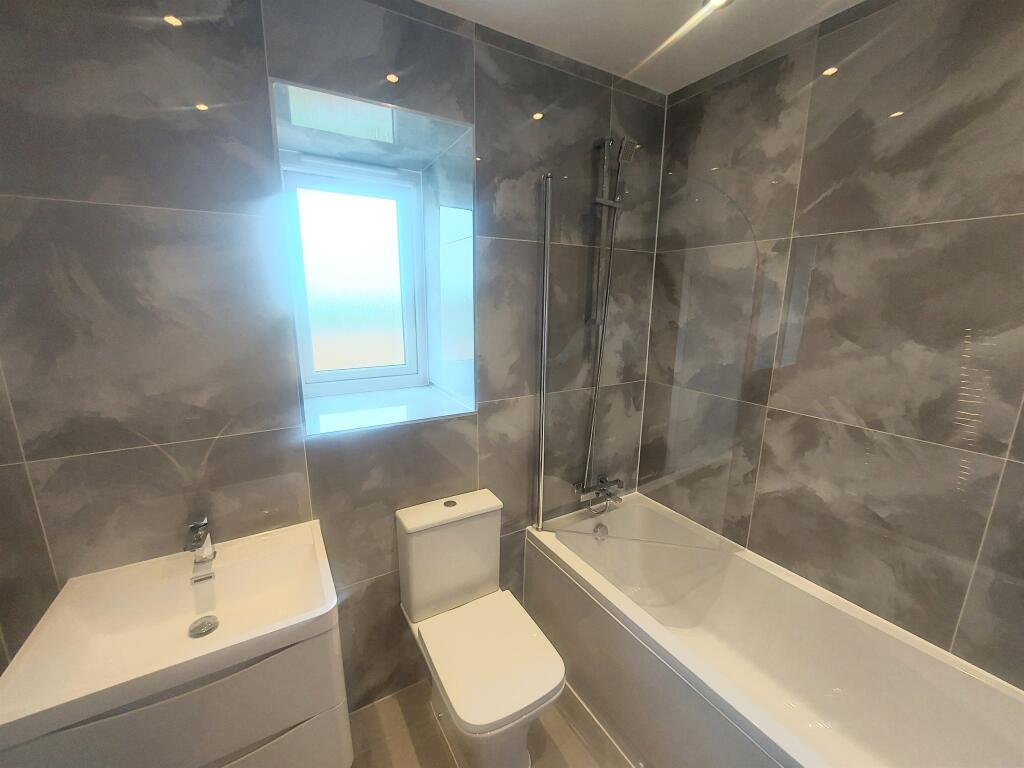 Additional image 10 of Velvet Lane, Denholme, Bradford