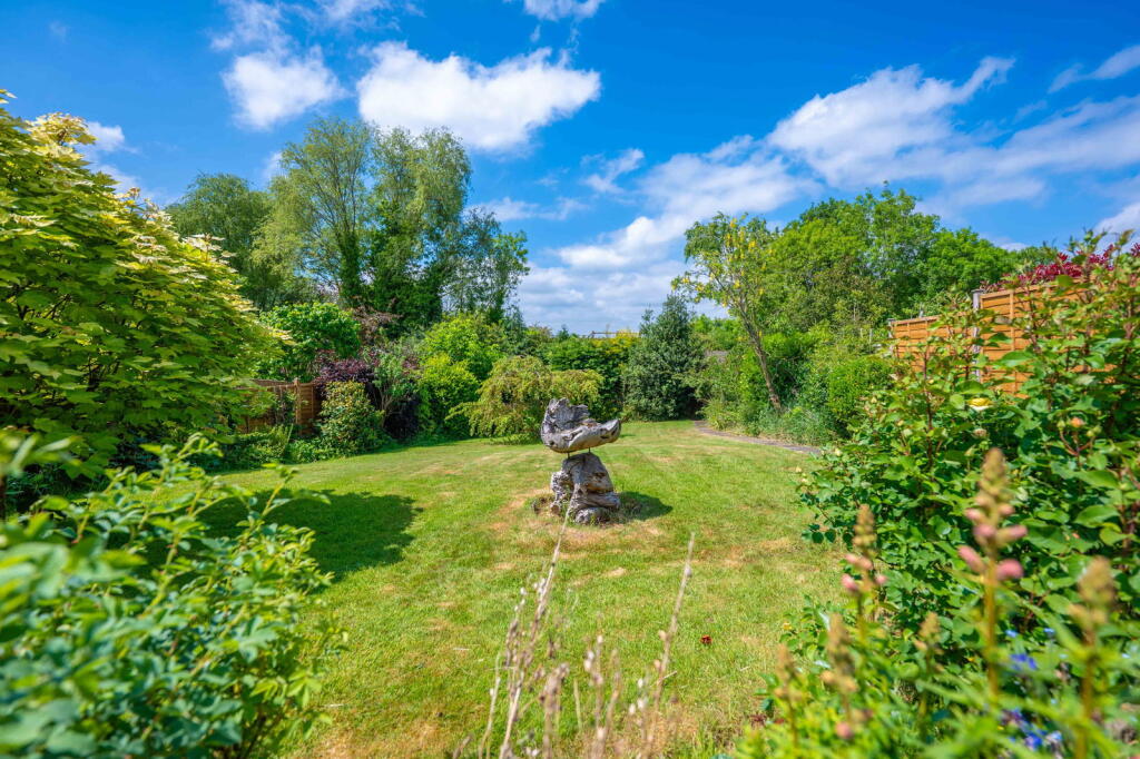 Additional image 12 of Brook End Drive, Henley-in-arden, B95 5JA