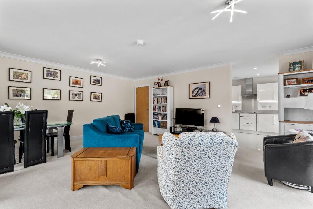 Additional image 10 of 7 Austin House, Woodland Drive, Great Alne  B49