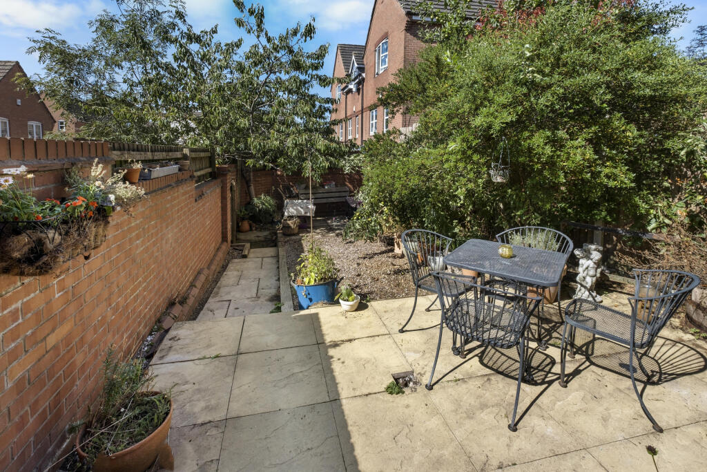 Additional image 17 of Evesham Road, Redditch. B97 5JN