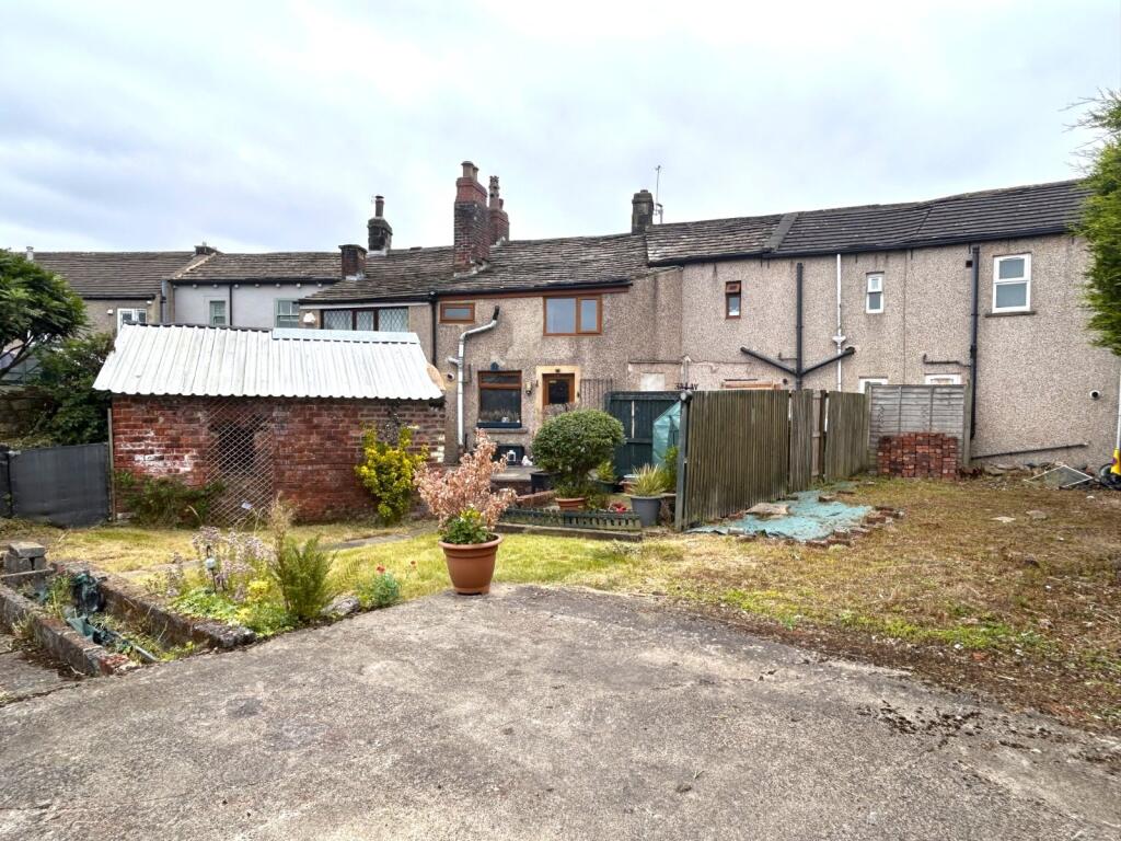 Additional image 11 of Bradford Road, Drighlinton, West Yorkshire, BD11