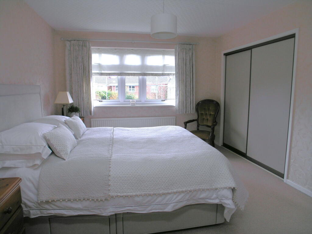 Additional image 10 of HALESOWEN, Hartsbourne Drive