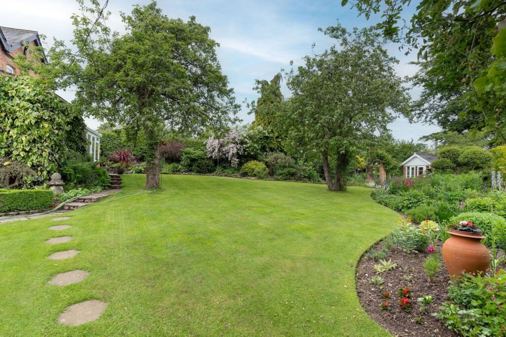 Additional image 18 of Scarfield Hill, Alvechurch, B48