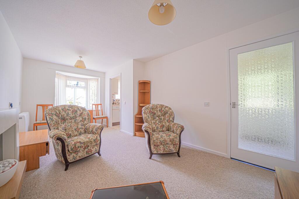 Additional image 4 of Hartlebury Close, Dorridge, B93