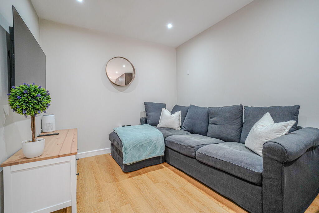 Additional image 11 of Stratford Road, Shirley, Solihull, B90 3BL