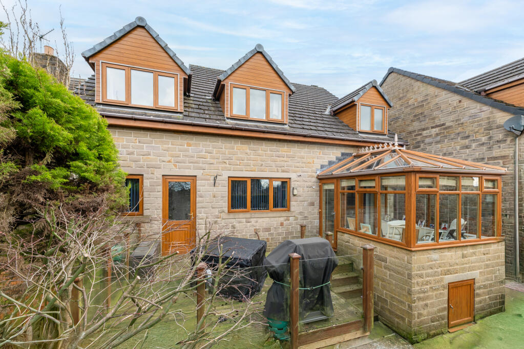 Additional image 14 of Lodge Gate Close, Denholme, West Yorkshire, BD13