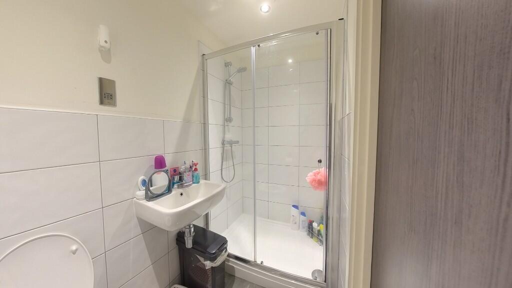 Additional image 8 of Cape Street, Bradford, West Yorkshire, BD1