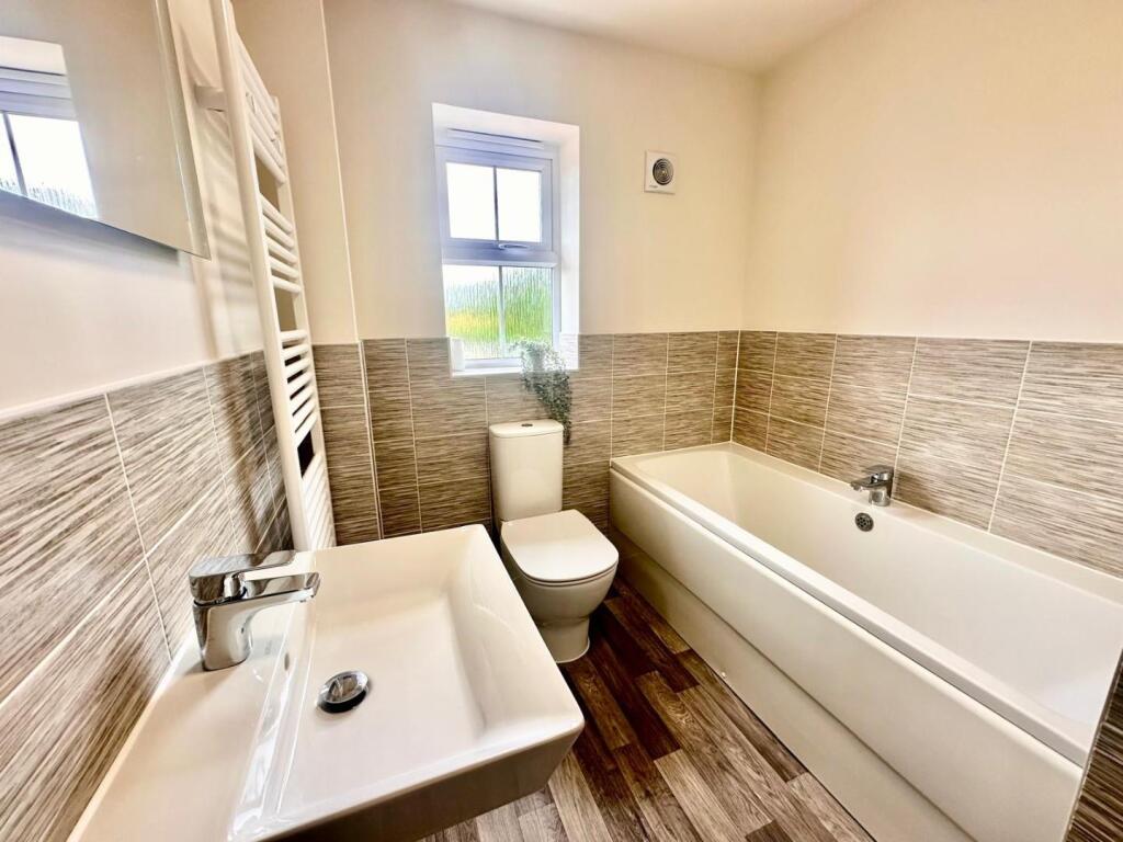 Additional image 33 of Lucas Place, Tamworth