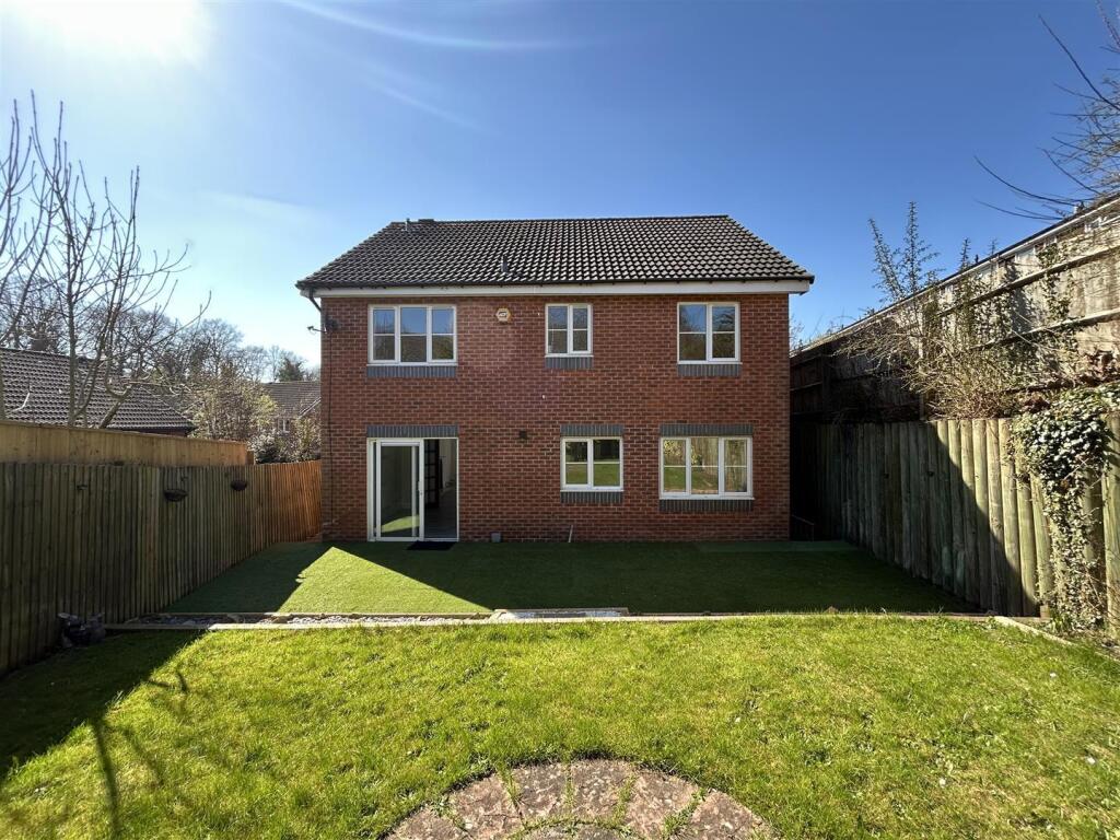 Additional image 20 of Bishops Walk, Cradley Heath