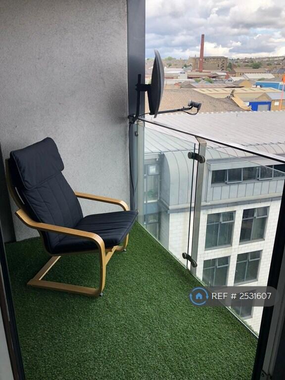 Additional image 13 of Leeds Road, Bradford, BD1