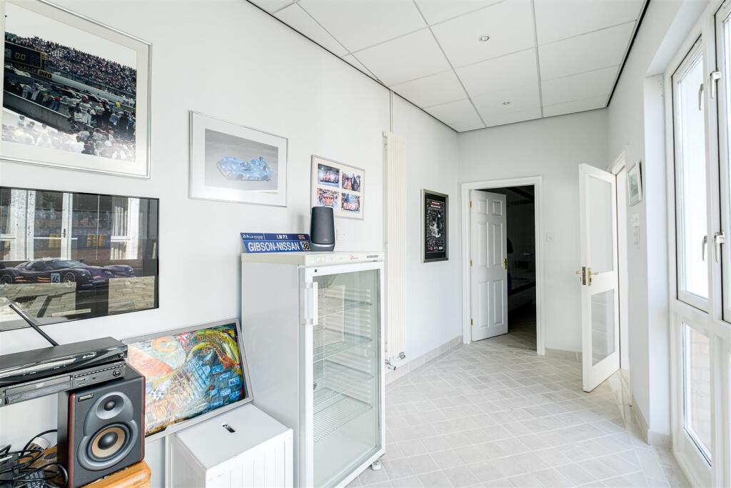 Additional image 62 of Selwyn Walk, Little Aston, Sutton Coldfield