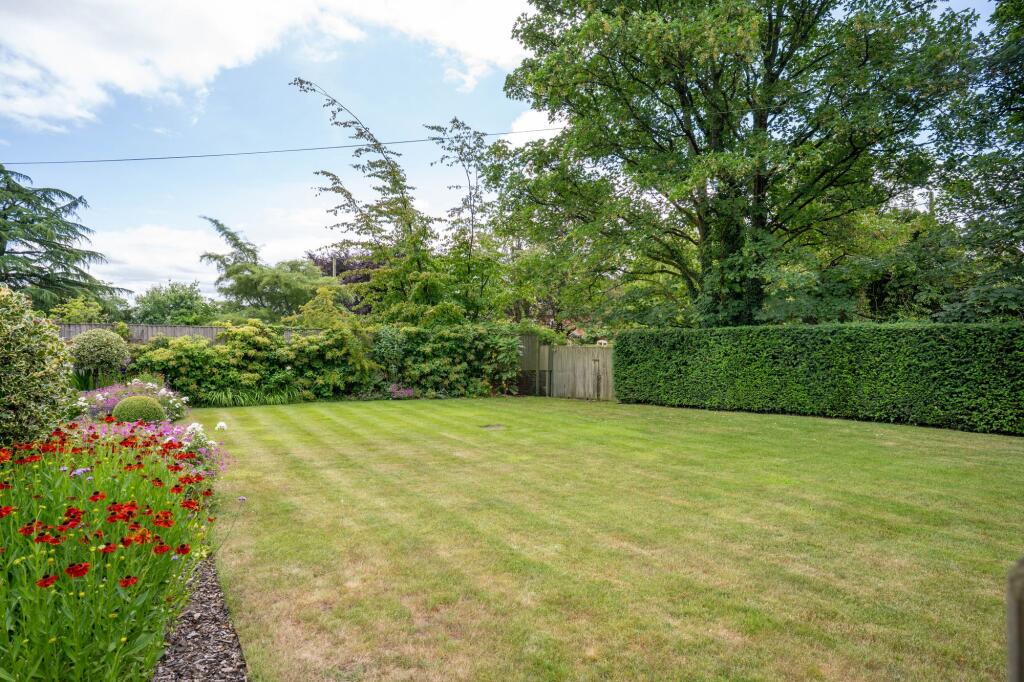 Additional image 35 of Brockhill Lane, Alvechurch, B48