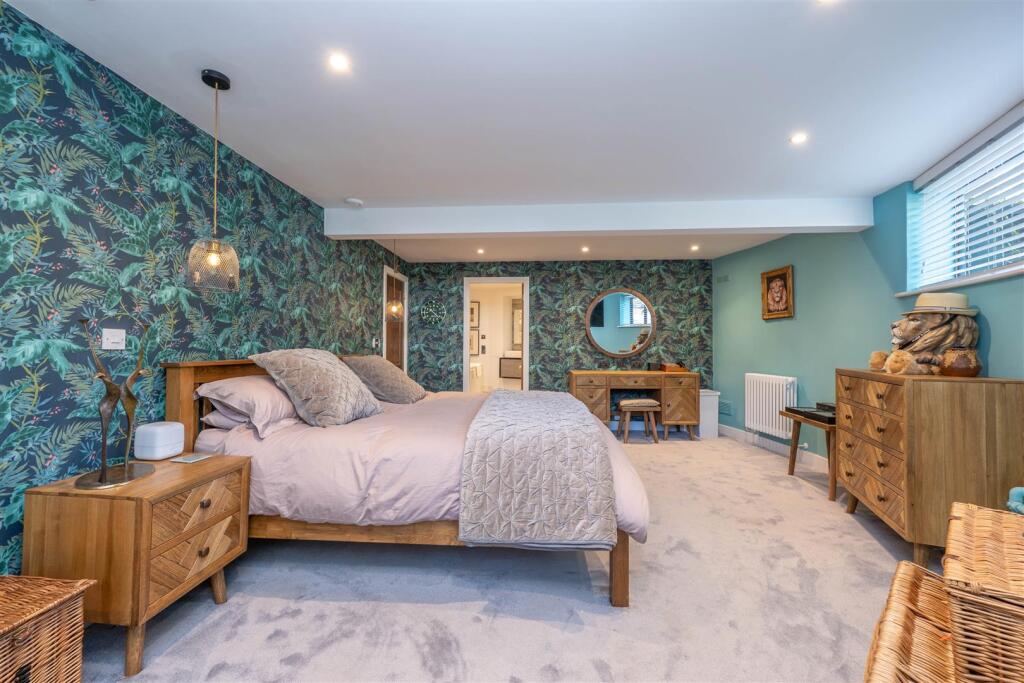 Additional image 4 of Ullenhall Lane, Ullenhall, Nr. Henley-In-Arden