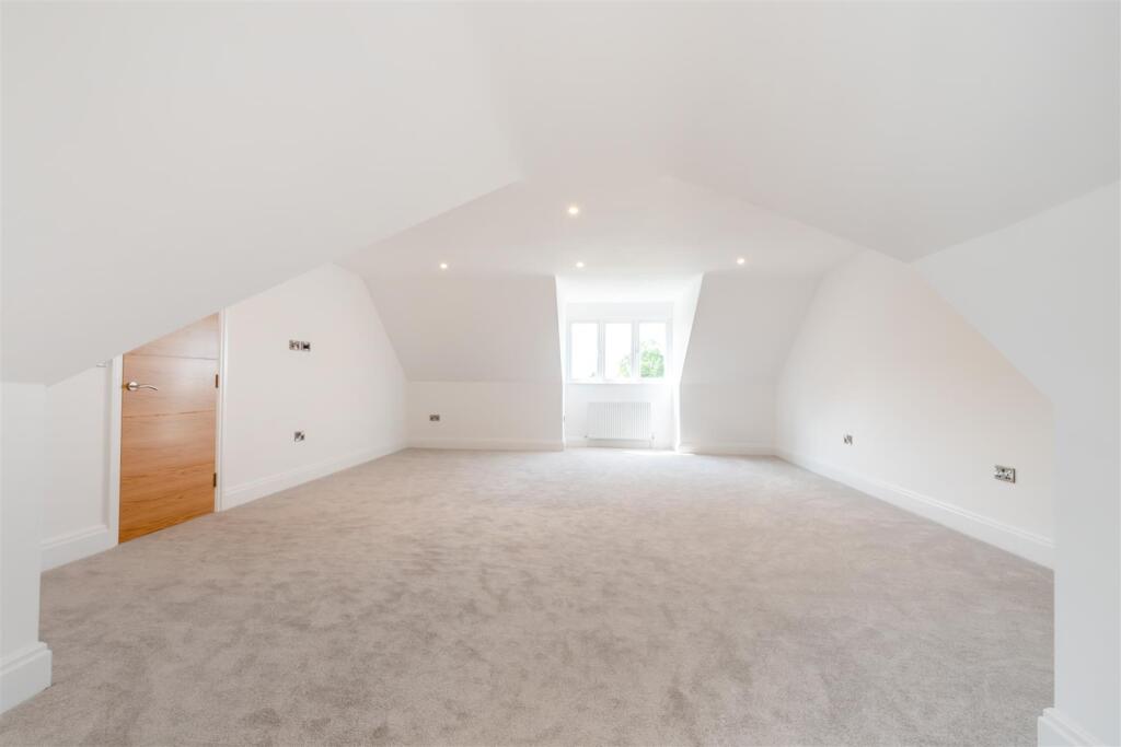 Additional image 32 of Ashleigh Coach House, Whitley Hill, Henley-in-Arden, B95