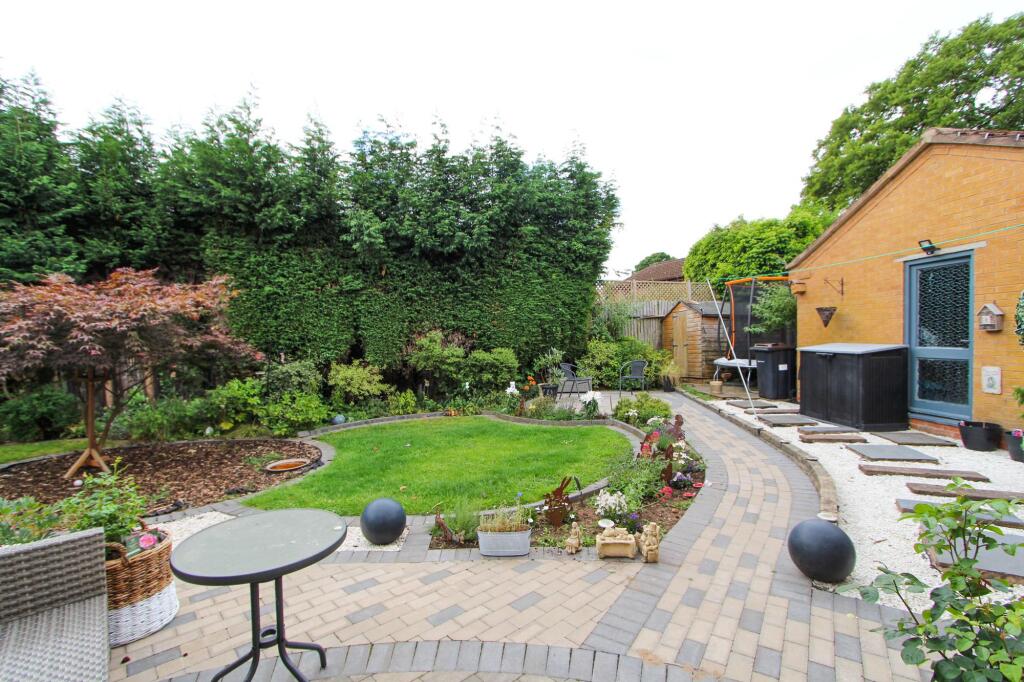 Additional image 27 of Bradgate Drive, Four Oaks, B74