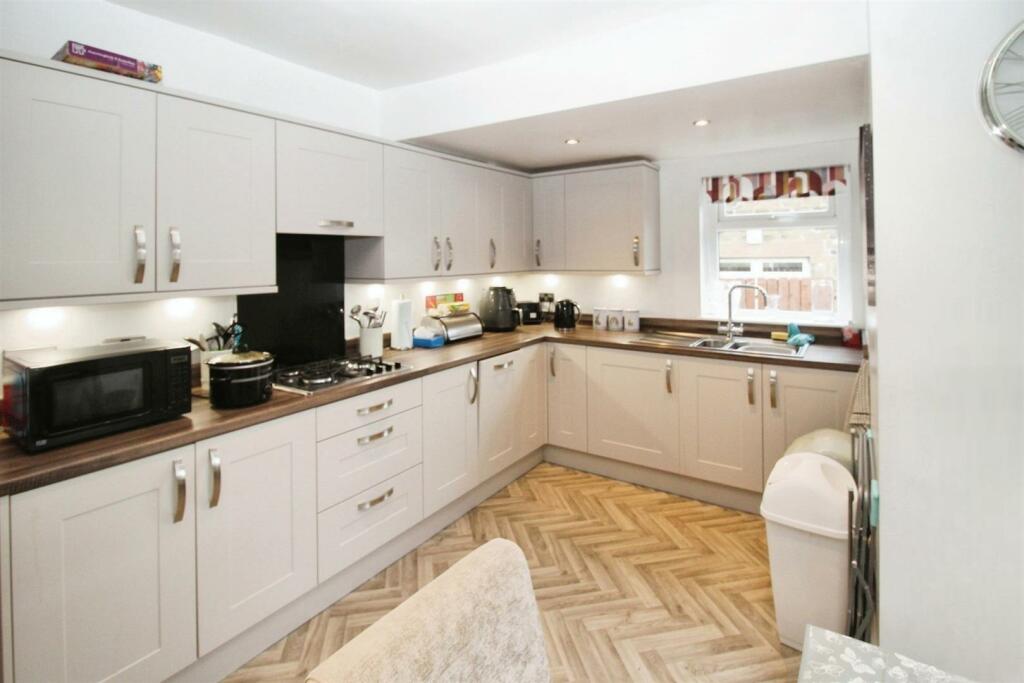 Additional image 21 of Low Ash Grove, Shipley, BD18 1JL