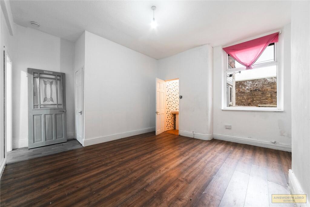 Additional image 6 of ***Blackburn Road, Darwen, Lancashire, BB3