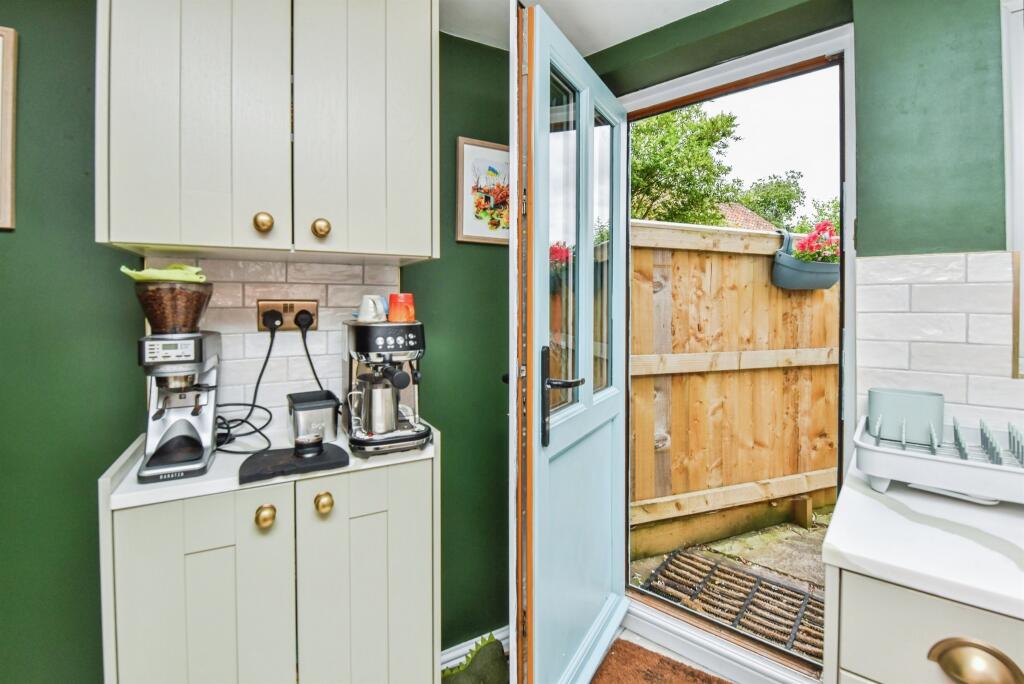 Additional image 14 of High Street, Sutton Veny, Warminster