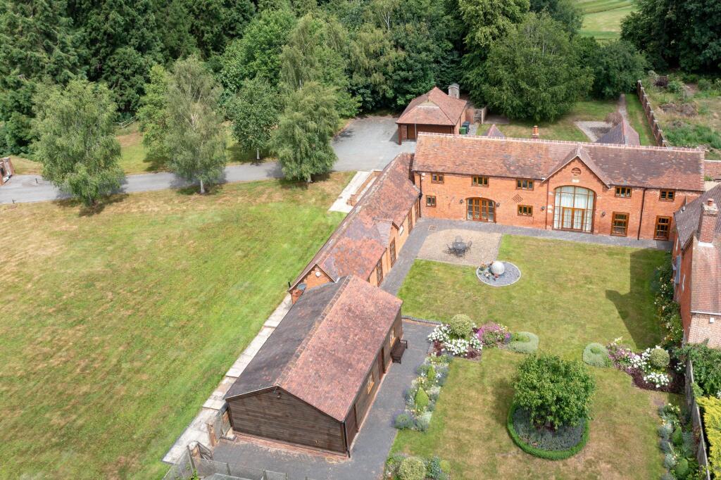 Additional image 60 of Brockhill Lane, Alvechurch, B48