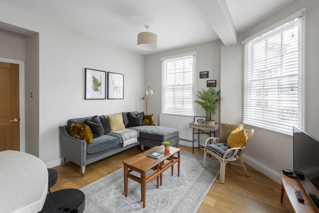 Additional image 16 of Flat 2,11 Union Passage, Bath