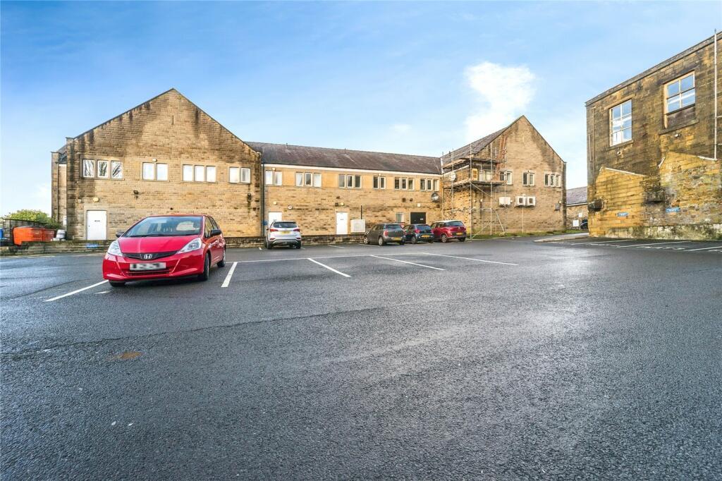 Gisburn Road, Barrowford, Nelson, BB9