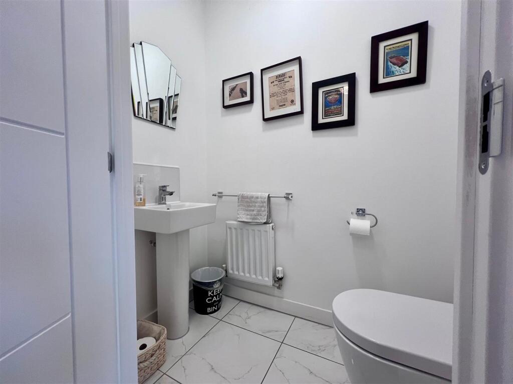 Additional image 4 of Damson Way, Bidford-On-Avon, Alcester